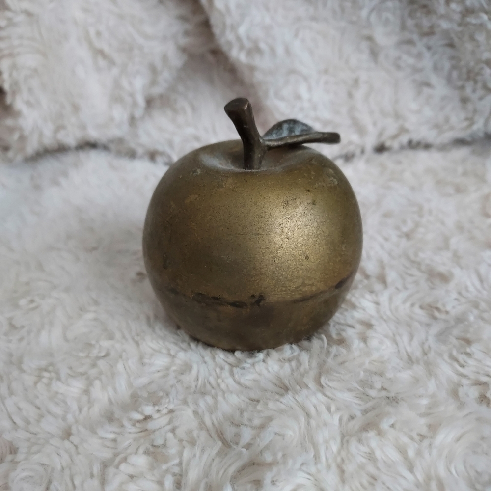 Vintage Brass Apple with Stem & Leaf by Russ Bell Metallic Rustic Cottagecore